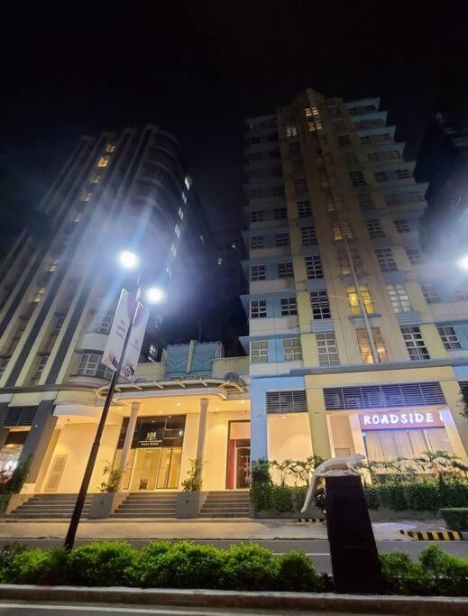 House Of B&Y At 101 Newport Across Naia T3 Apartamento Manila Exterior foto